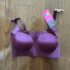 Maidenform Wireless Flex Bralette- Size S - New with Tags